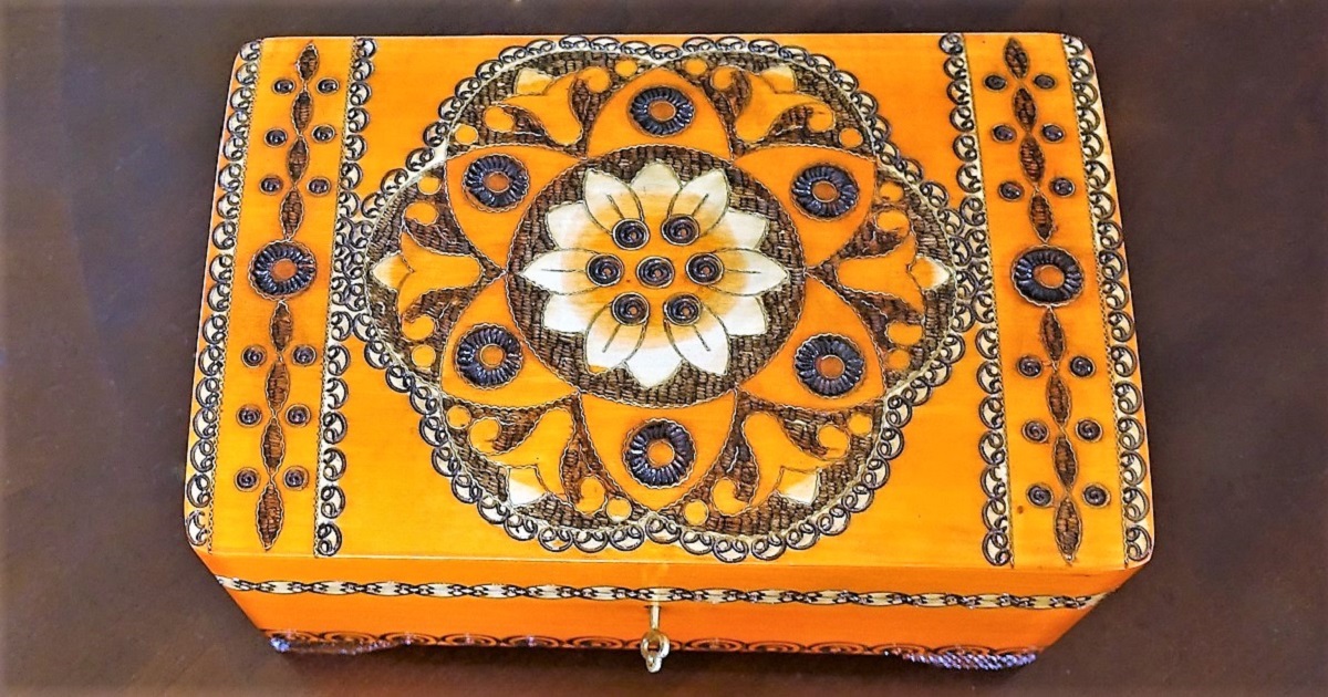 Polish Art Center - Square Jewelry Box - Field and Flower