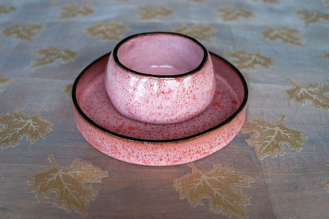 Dania, Różowa Ceramika