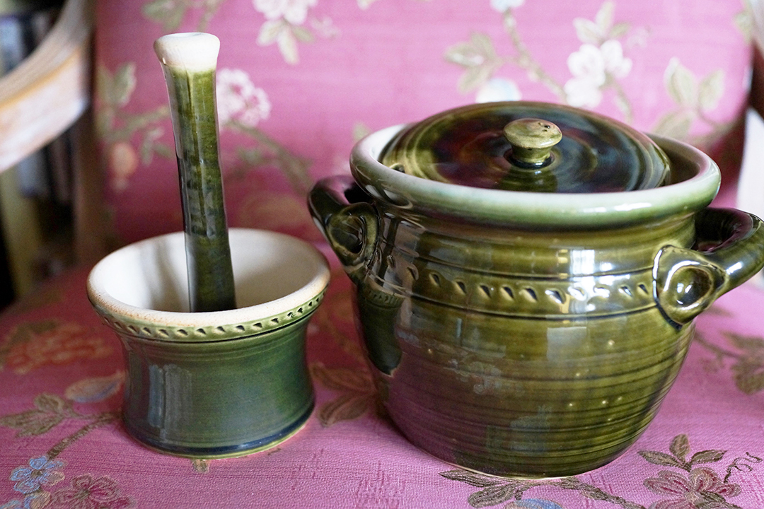 Polska, Ceramiczne Naczynie & Moździerz