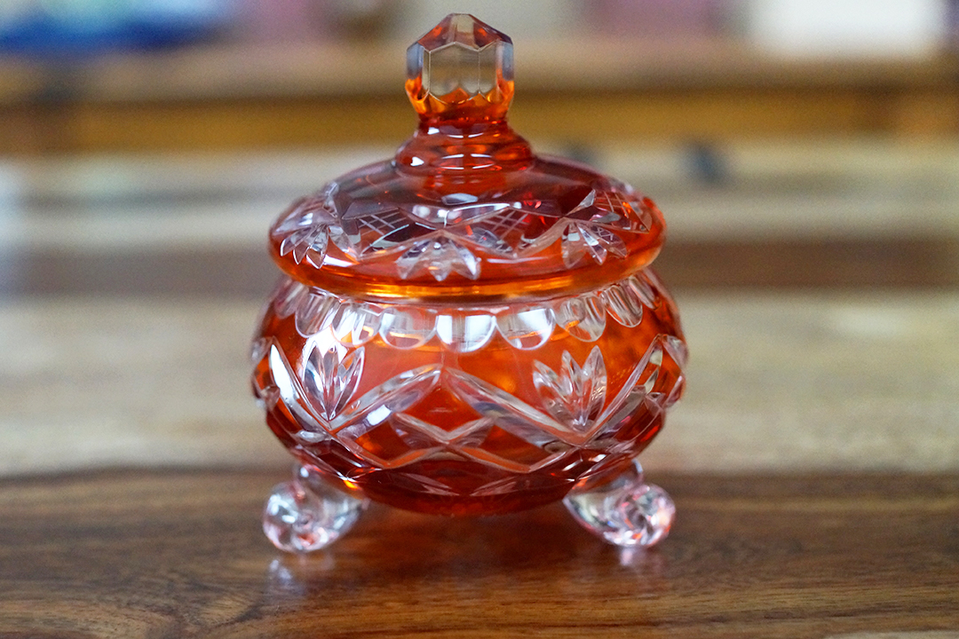 波兰, 橙色水晶碗