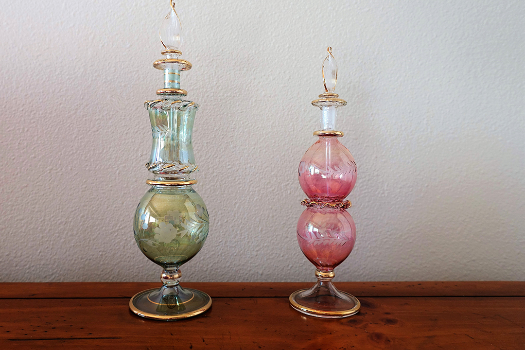 ZEA, Abu Dhabi, Butelki na Perfumy