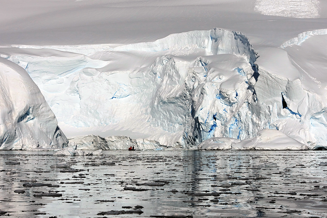 Antarctica, Hidden Bay