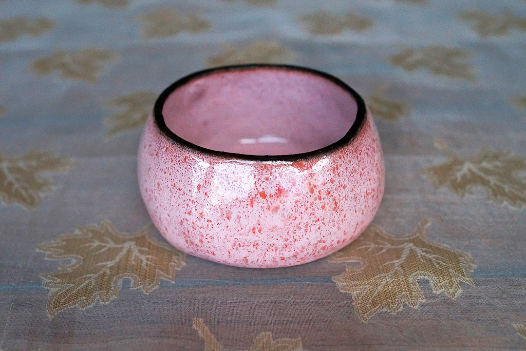 Dania, Różowa Ceramika