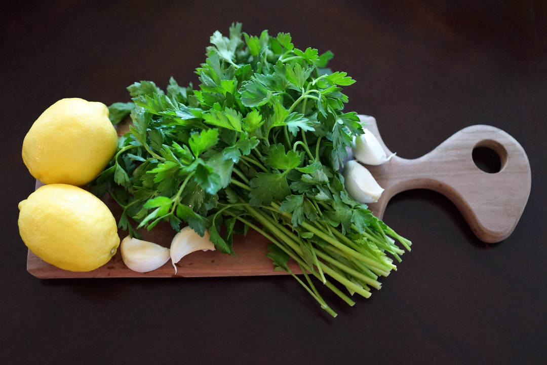 柠檬,欧芹,大蒜
