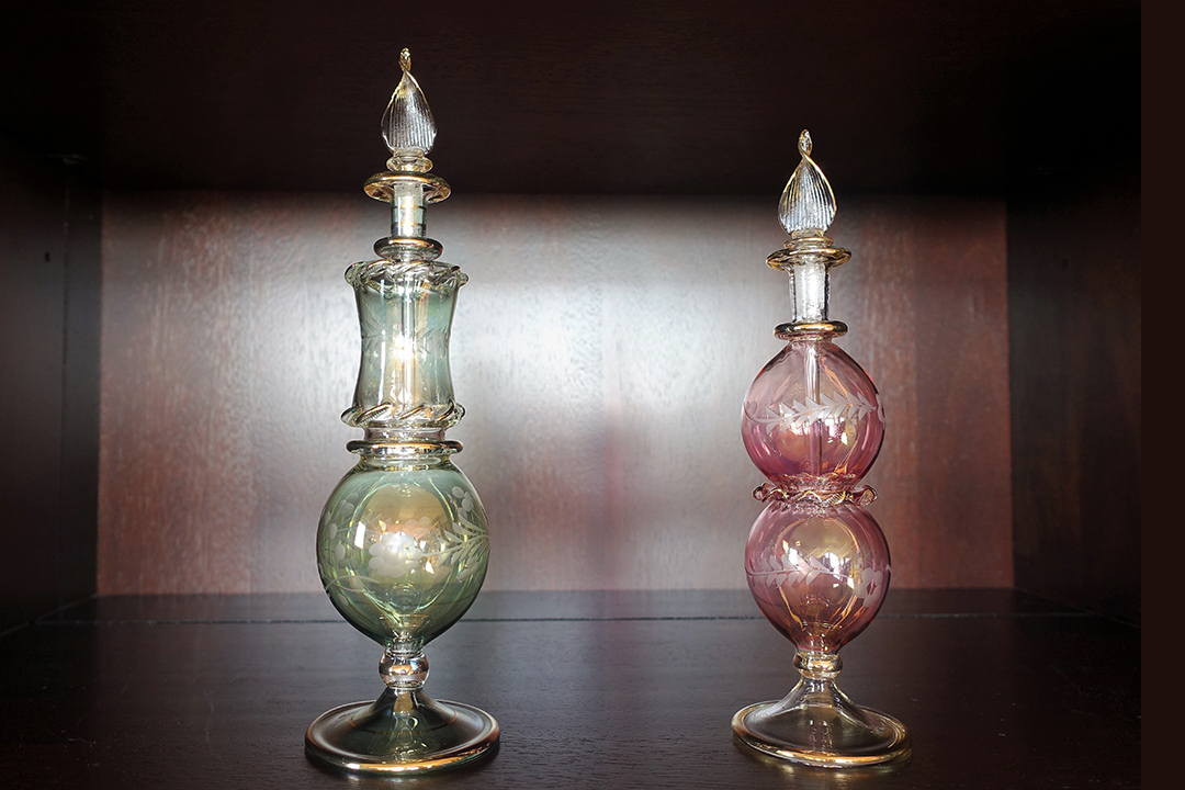 ZEA, Abu Dhabi, Butelki na Perfumy