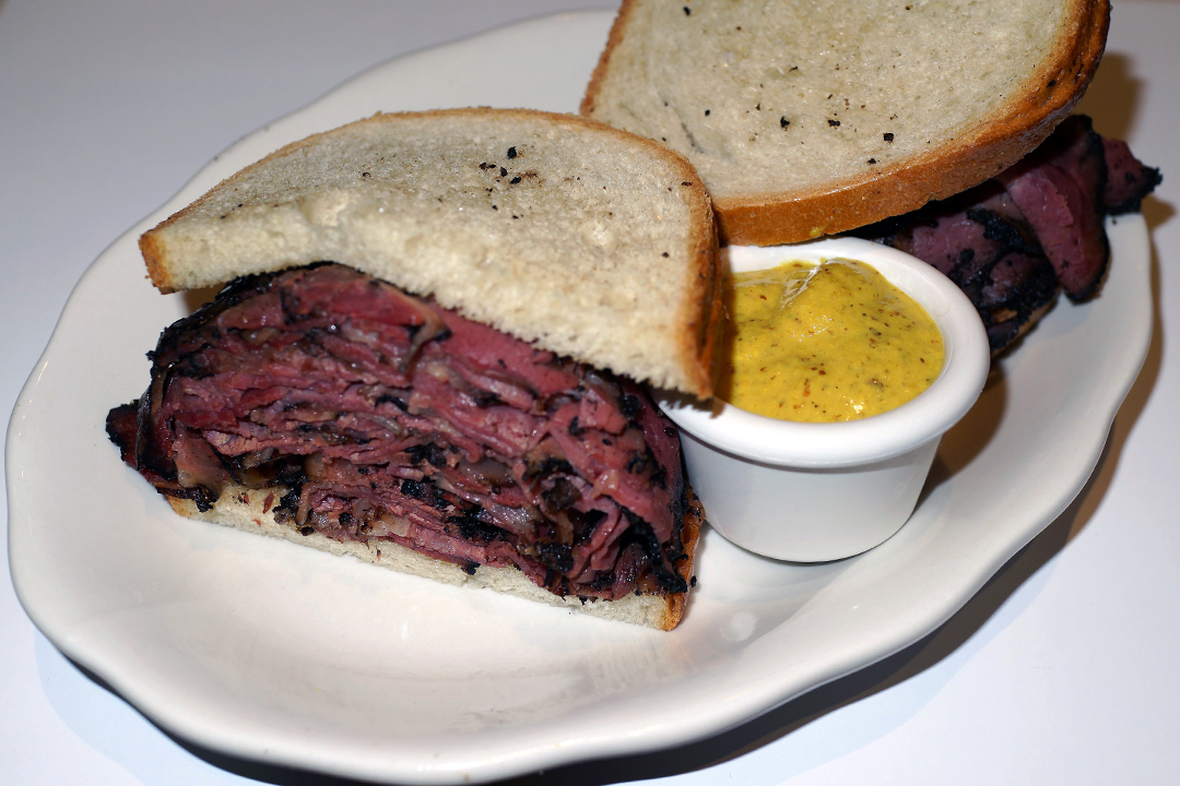 États-Unis, New York, Sandwich au Pastrami