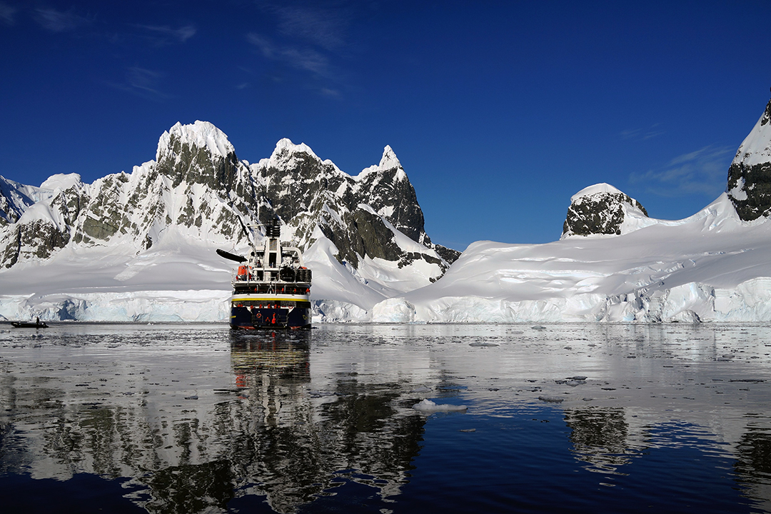 Antarctica, Hidden Bay