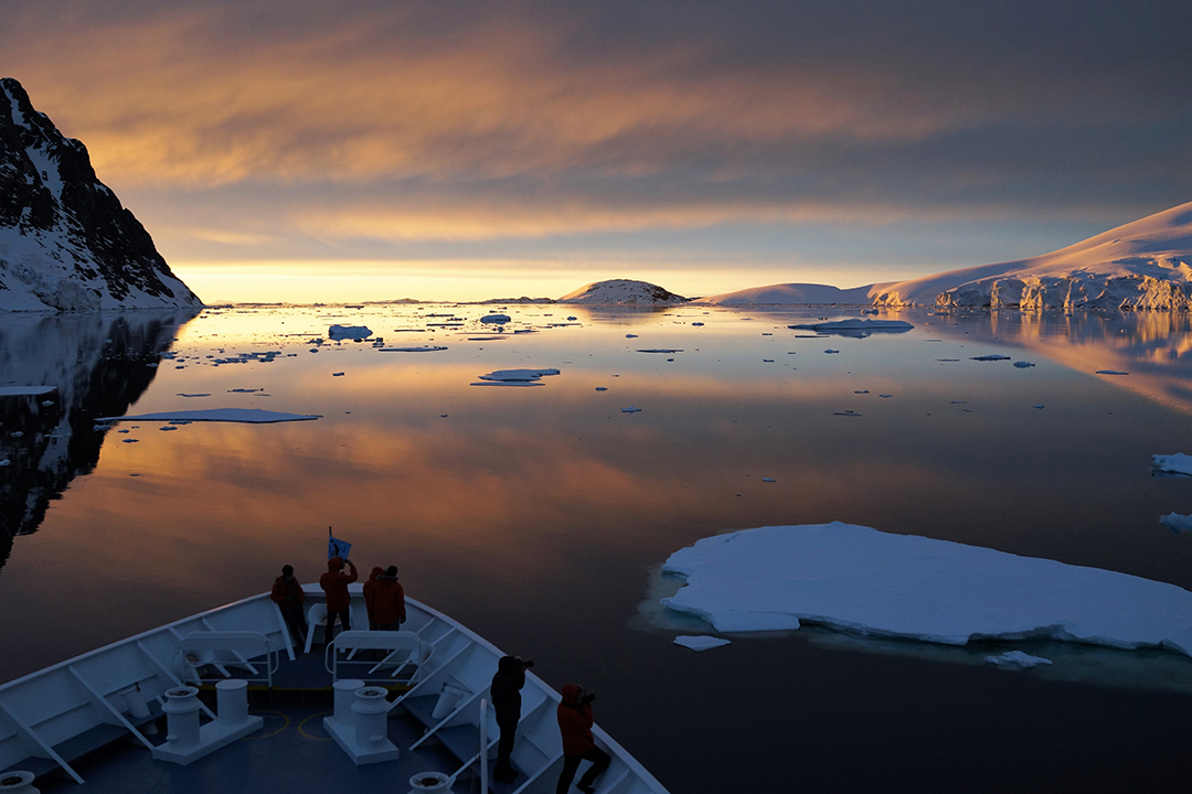 Antarctica, Lemaire Channel