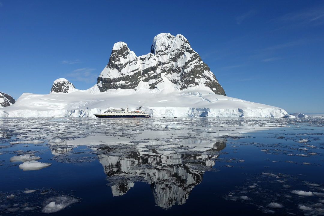 Antarctic Glaciers, Hidden Bay