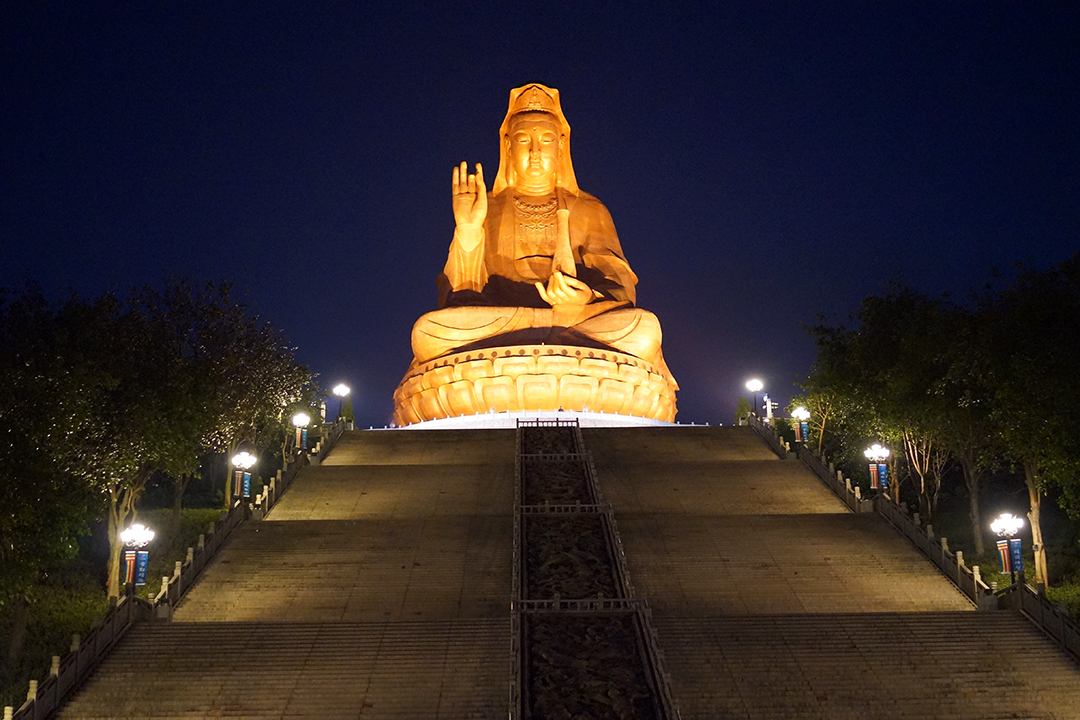 China, Xiqiao Mountain, Nanhai Kwan-yin Temple