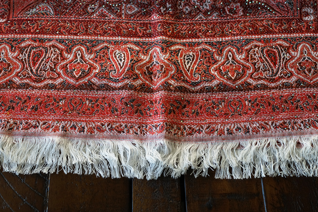 Indie, Rubinowy Szal