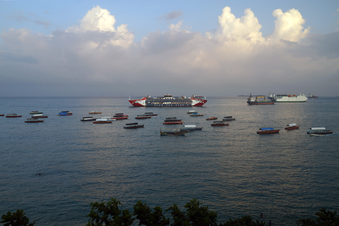 Swaying Boats in Zanzibar Harbour