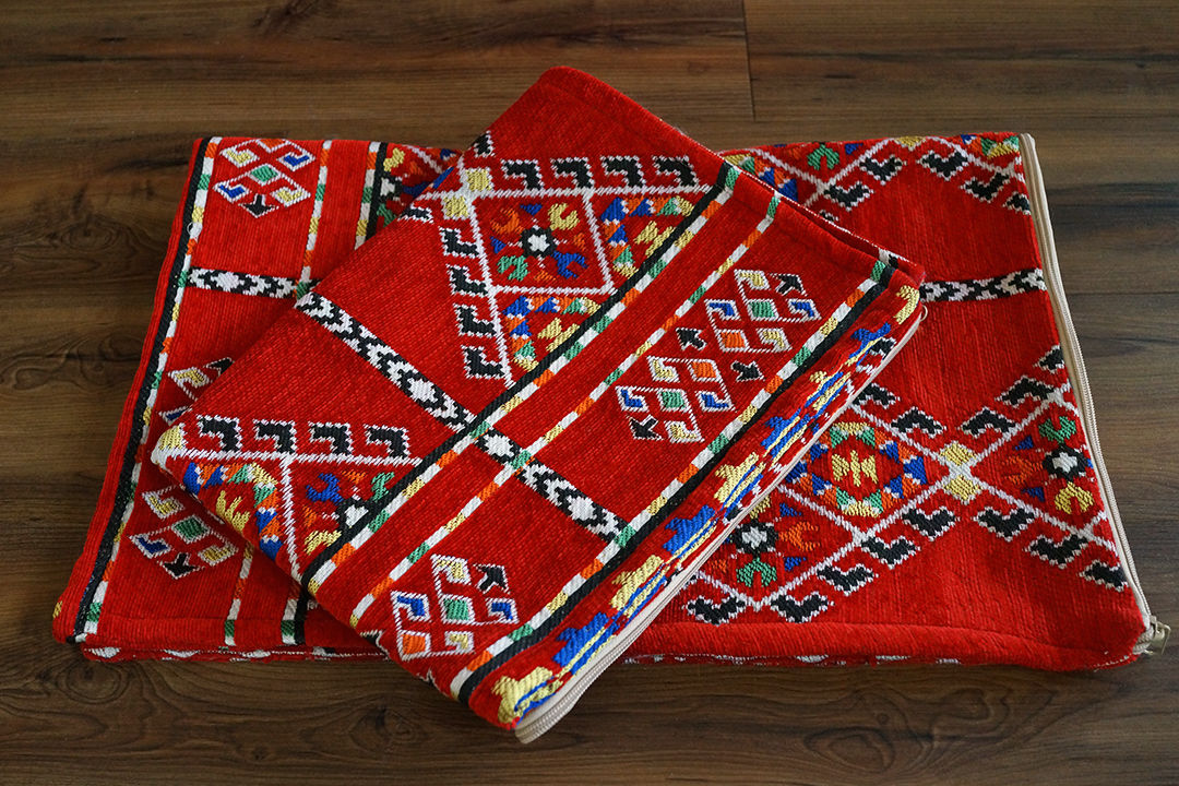 Syria, Red Cushion Covers
